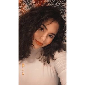 Meet your Posher, Fernanda